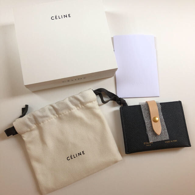 celine(セリーヌ)のセリーヌ☆celine カードケース パスケース 2018 新品未使用 旧ロゴ レディースのファッション小物(名刺入れ/定期入れ)の商品写真