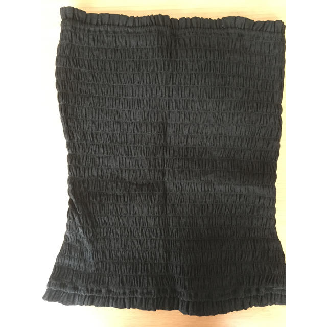 SNIDEL(スナイデル)のニキータ様専用♡snidel 胸元リボンベアトップ 黒 レディースのトップス(ベアトップ/チューブトップ)の商品写真