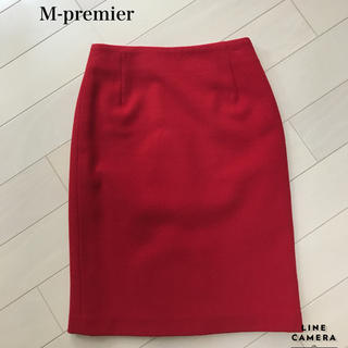 エムプルミエ(M-premier)のエムプルミエ 赤 タイトスカート(ひざ丈スカート)