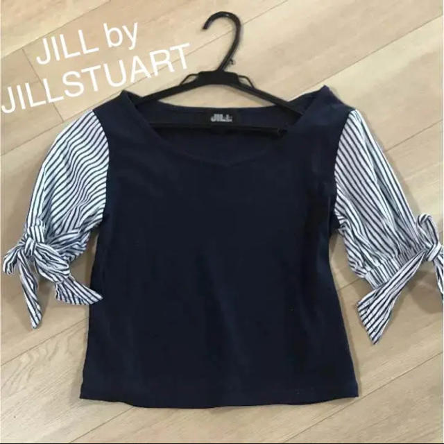 JILL by JILLSTUART(ジルバイジルスチュアート)のジルバイジルスチュアート   トップス レディースのトップス(カットソー(半袖/袖なし))の商品写真