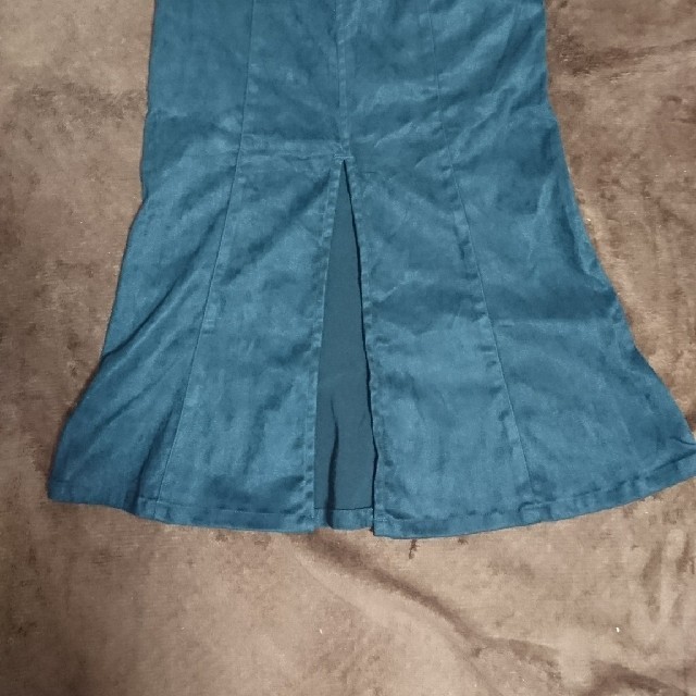 CECIL McBEE(セシルマクビー)のCECIL McBEE  黒ロングスカート レディースのスカート(ロングスカート)の商品写真