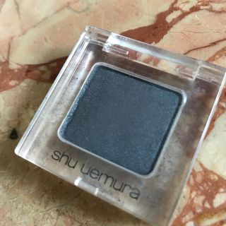 シュウウエムラ(shu uemura)のシュウウエムラ 濃いグレーアイシャドー(アイシャドウ)