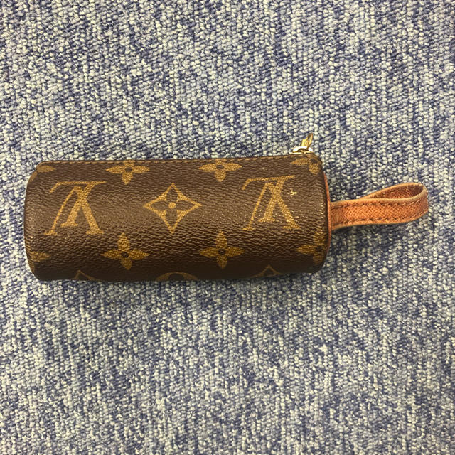 LOUIS VUITTON(ルイヴィトン)のルイヴィトン モノグラム ゴルフボール入れ メンズのメンズ その他(その他)の商品写真