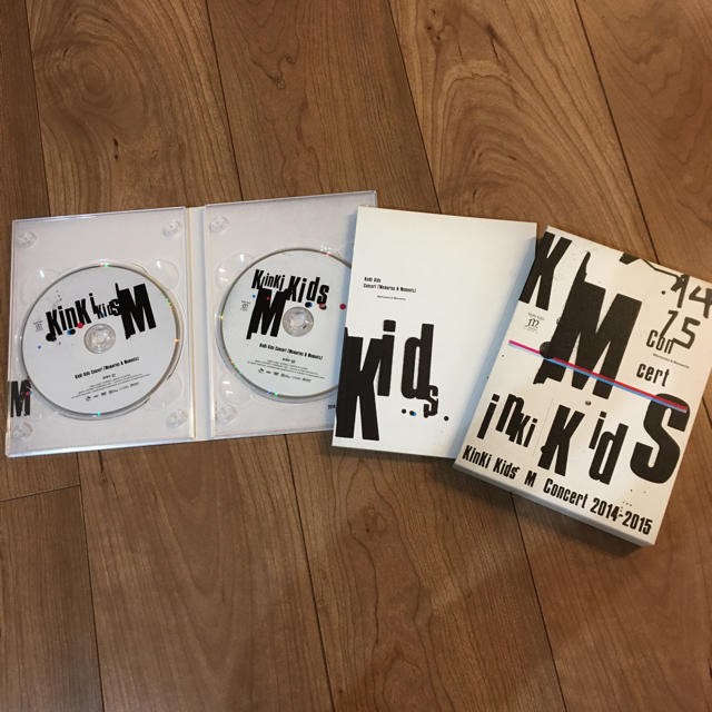 KinKi Kids(キンキキッズ)のＭilky様 専用KinKi Kids M コン DVD 初回限定 エンタメ/ホビーのDVD/ブルーレイ(ミュージック)の商品写真