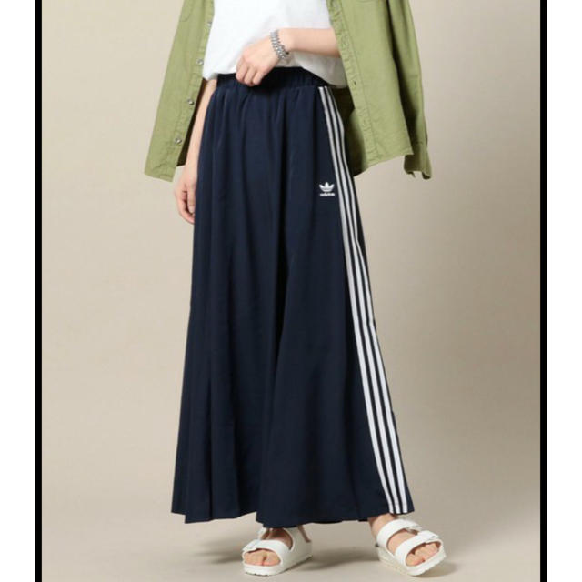 adidas(アディダス)のadidas M♡ BEAUTY&YOUTH コラボ ロングスカート レディースのスカート(ロングスカート)の商品写真