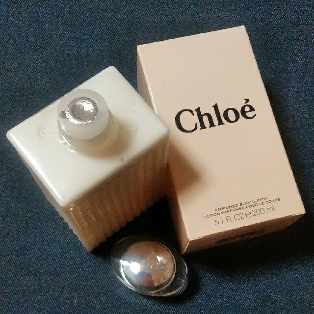 Chloe(クロエ)のクロエ　ボディローション コスメ/美容のボディケア(ボディローション/ミルク)の商品写真