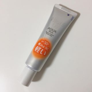 ビオレ(Biore)の日焼け止めクリーム /SPF50+ ビオレさらさらUV(日焼け止め/サンオイル)