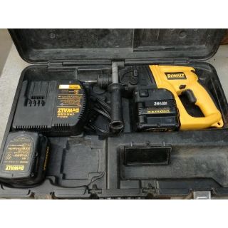 中古良品☆デウォルト DeWALT DW004 充電式ハンマドリル 24V(工具/メンテナンス)