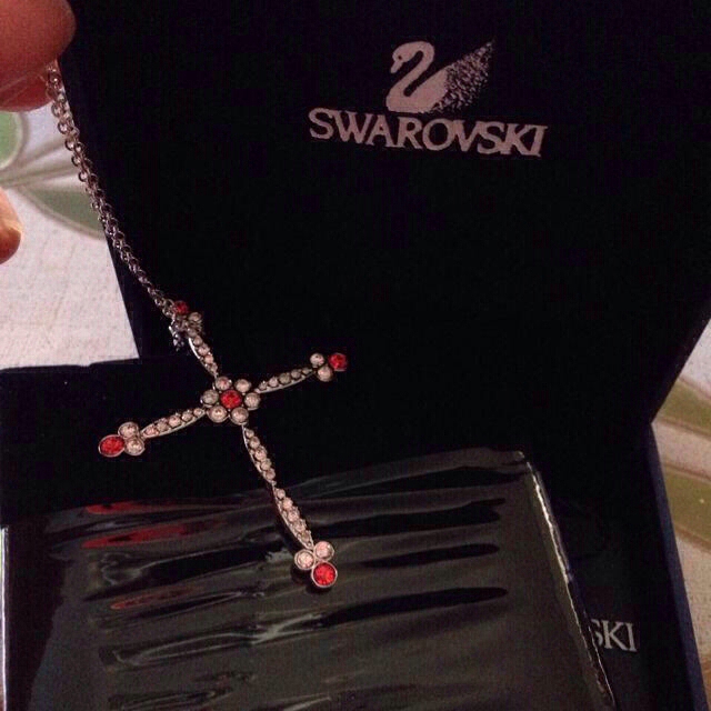 SWAROVSKI(スワロフスキー)のスワロフスキー♥︎ネックレス レディースのアクセサリー(ネックレス)の商品写真