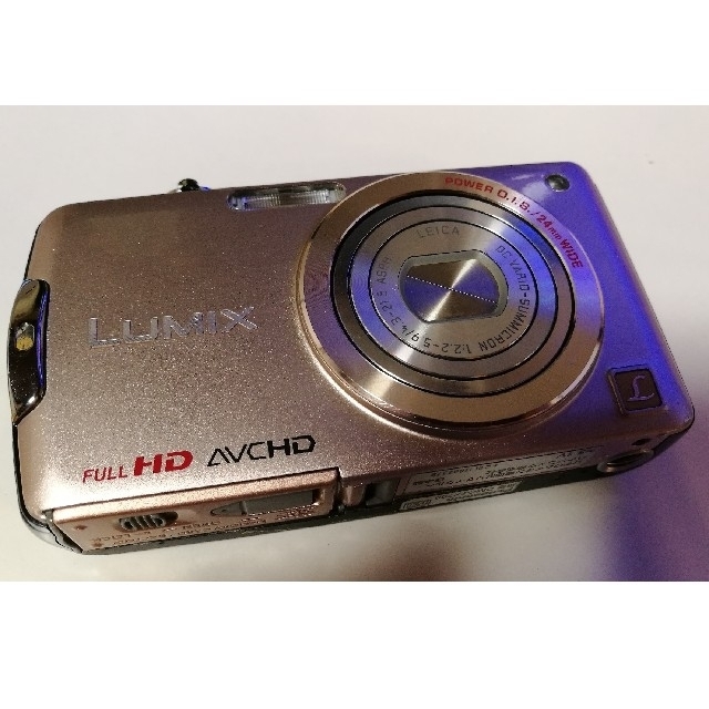 Panasonic(パナソニック)のPanasonic　LUMIX　DMC-FX700　ピンク スマホ/家電/カメラのカメラ(コンパクトデジタルカメラ)の商品写真