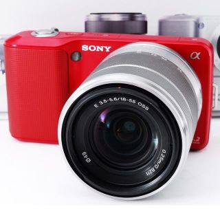 ソニー(SONY)の16GB Wi-Fiカード付ソニーα NEX-3キュートなレッド(ミラーレス一眼)