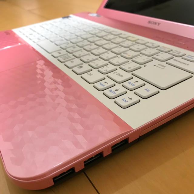 SONY - VAIO ピンク 美品 ノートパソコンの通販 by 凛｜ソニーならラクマ