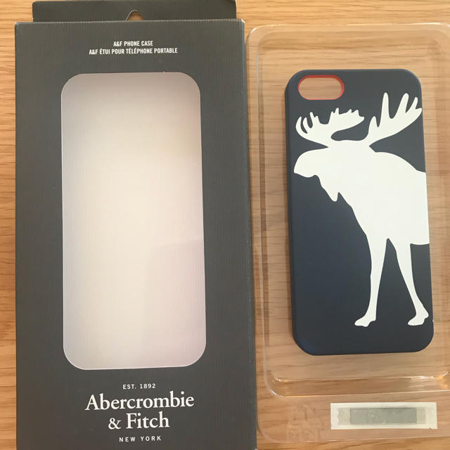 Abercrombie Fitch Iphone Se ケース アバクロの通販 By アーサー S Shop アバクロンビーアンドフィッチならラクマ