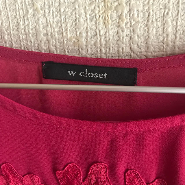 w closet(ダブルクローゼット)のw closet フレア袖 ローズピンクのブラウス レディースのトップス(シャツ/ブラウス(長袖/七分))の商品写真