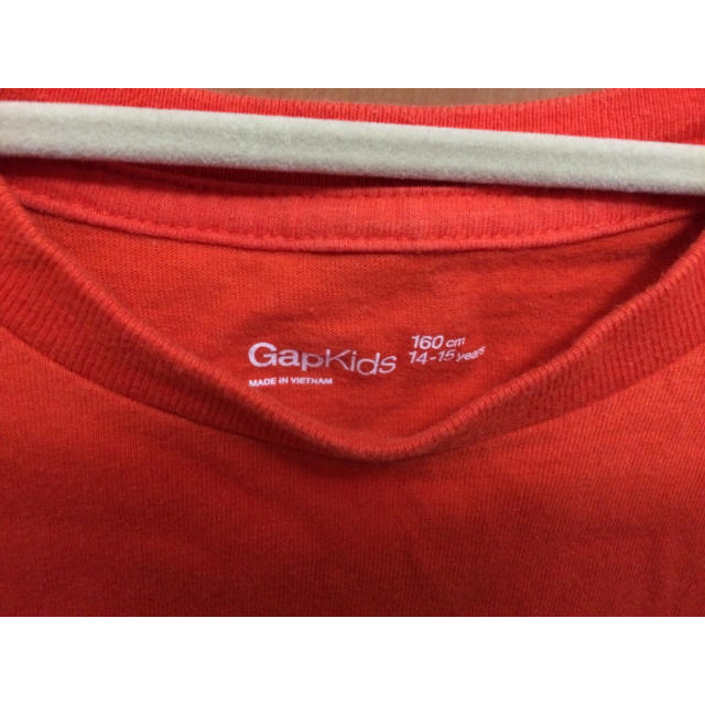 GAP(ギャップ)のGAP Tシャツ キッズ/ベビー/マタニティのキッズ服男の子用(90cm~)(Tシャツ/カットソー)の商品写真