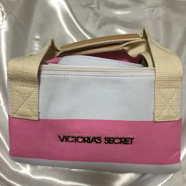 Victoria's Secret(ヴィクトリアズシークレット)のvictoria's secret  ボストンバック レディースのバッグ(ボストンバッグ)の商品写真