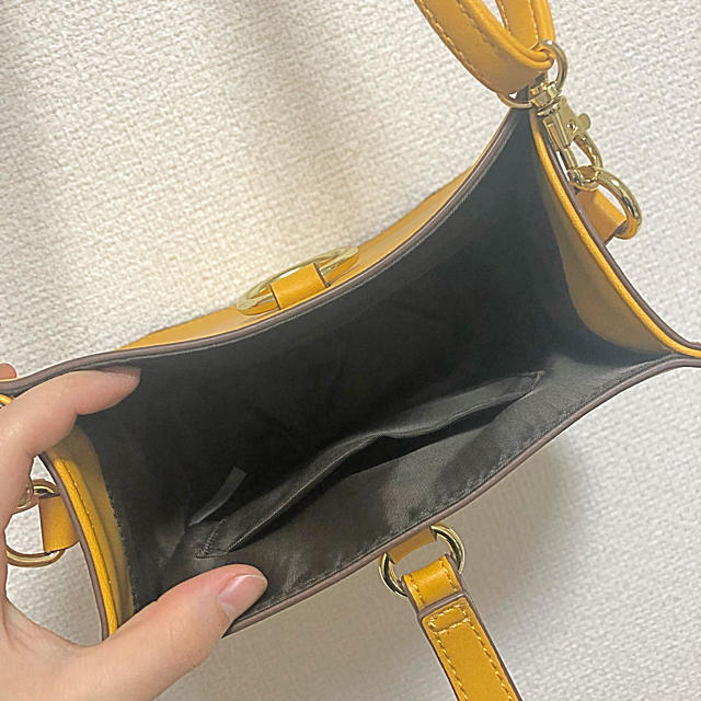 GU(ジーユー)のふうママさま 専用 レディースのバッグ(ショルダーバッグ)の商品写真