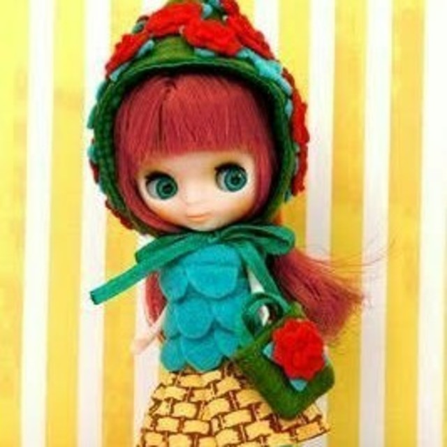 AHCAHCUM.muchacha(アチャチュムムチャチャ)のBlythe《未開封》ムチャチャずきん エンタメ/ホビーのおもちゃ/ぬいぐるみ(その他)の商品写真