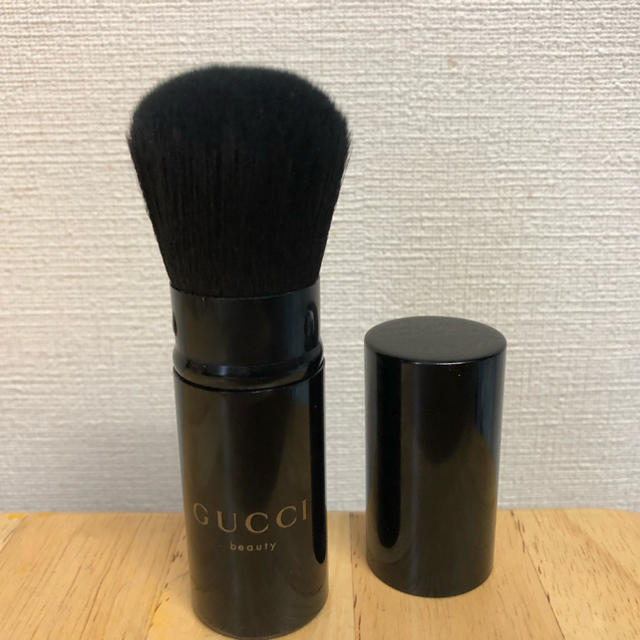 Gucci(グッチ)のgucci ブラシ コスメ/美容のキット/セット(コフレ/メイクアップセット)の商品写真