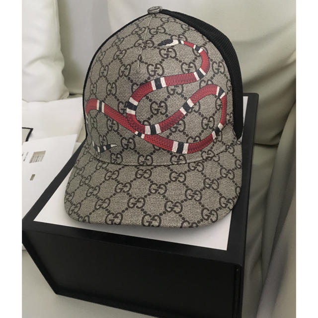 Gucci - GUCCI グッチ スネークプリントGG スプリーム帽子の通販 by ri