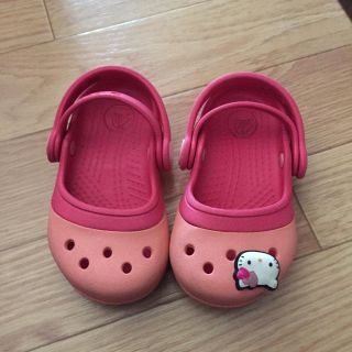 クロックス(crocs)のベビークロックスサンダル(サンダル)