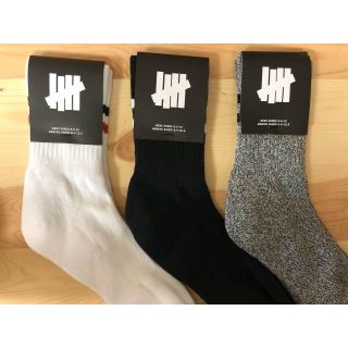 アンディフィーテッド(UNDEFEATED)の定価以下 UNDEFEATED 靴下 SOX 3足セット 3色(ソックス)