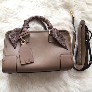 ロエベ(LOEWE)の【新品♡スカーフ付き！！】ロエベ♡定価245,160円 amazona23 (ハンドバッグ)