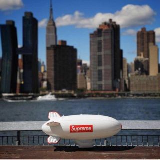 シュプリーム(Supreme)のSupreme Inflatable Blimp シュプリーム  バルーン(その他)