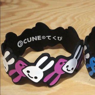 キューン(CUNE)のcune ブレスレット てくび ピンク 新品未開封(ブレスレット/バングル)