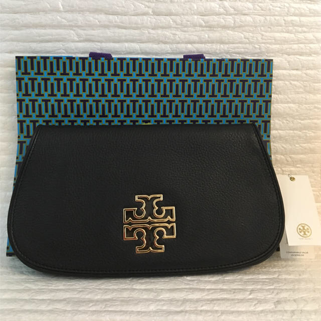 Tory Burch(トリーバーチ)のTORY BURCH トリーバーチ BRITTEN CLUTCH ☆新品☆ レディースのバッグ(クラッチバッグ)の商品写真