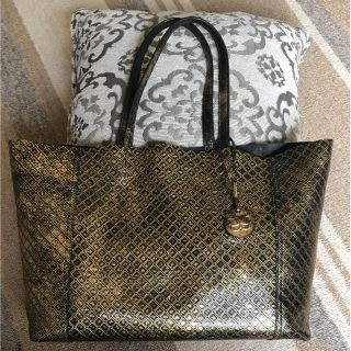 ボッテガヴェネタ(Bottega Veneta)の《専用》美品☆ボッテガ☆黒×ゴールド☆トートバッグ(トートバッグ)