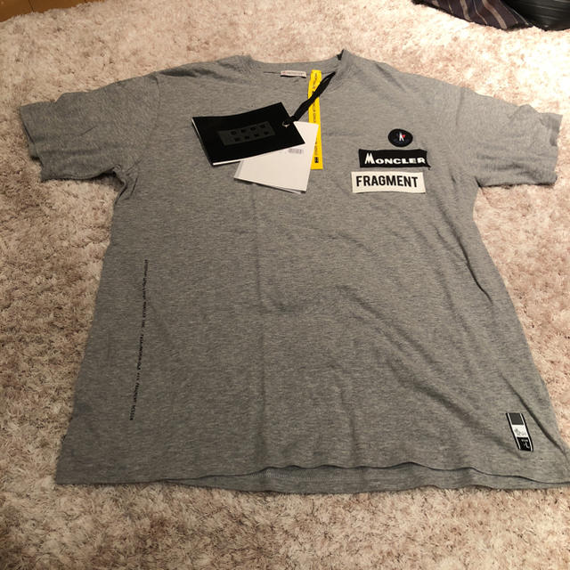 買い誠実 MONCLER - モンクレール × フラグメント Tシャツ L Tシャツ+