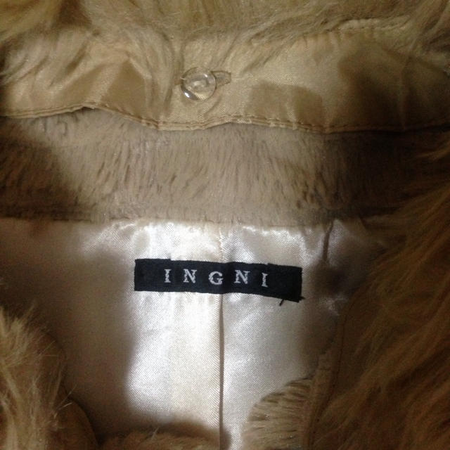 INGNI(イング)のINGNI ファーコート★ レディースのジャケット/アウター(毛皮/ファーコート)の商品写真