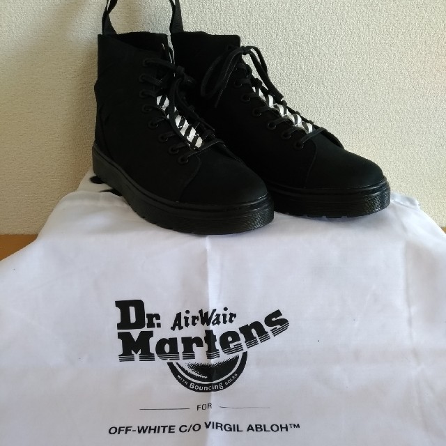 OFF-WHITE Dr.Martens コラボ　ブーツ　ハイカット　6ホール