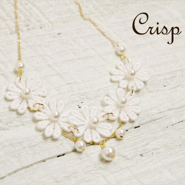 Crisp(クリスプ)のcrisp*レース花パールネックレス レディースのアクセサリー(ネックレス)の商品写真