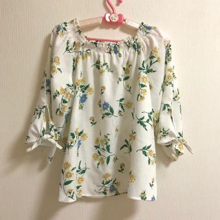 シマムラ(しまむら)の花柄(シャツ/ブラウス(長袖/七分))