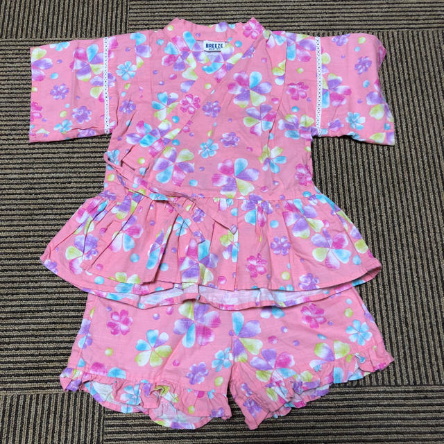 BREEZE(ブリーズ)のりりもっち様☆専用☆甚平 女の子 120 キッズ/ベビー/マタニティのキッズ服女の子用(90cm~)(甚平/浴衣)の商品写真