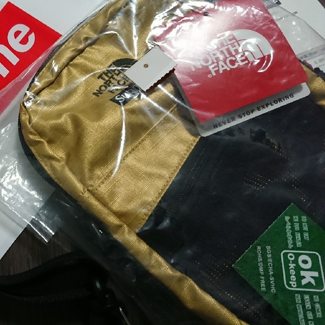 最安☆supreme north face shoulder bag☆新品タグ付 最安☆supreme north face shoulder bag☆新品タグ付
