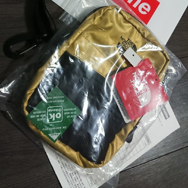 最安☆supreme north face shoulder bag☆新品タグ付 最安☆supreme north face shoulder bag☆新品タグ付