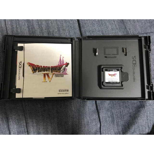 SQUARE ENIX(スクウェアエニックス)のドラゴンクエスト4 エンタメ/ホビーのゲームソフト/ゲーム機本体(携帯用ゲームソフト)の商品写真