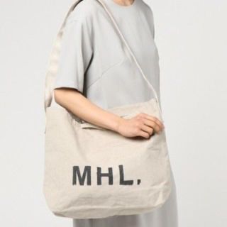 MHL.　斜めかけバッグ