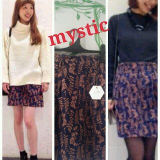 ミスティック(mystic)の値下げ！mysticボタニカルスカート(ミニスカート)