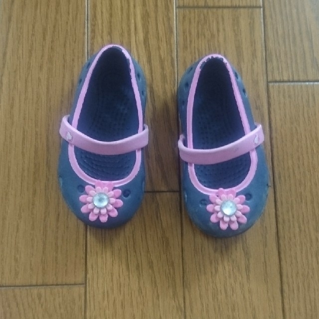 crocs(クロックス)の値下げ クロックス☆ベビーサマーシューズ キッズ/ベビー/マタニティのベビー靴/シューズ(~14cm)(サンダル)の商品写真