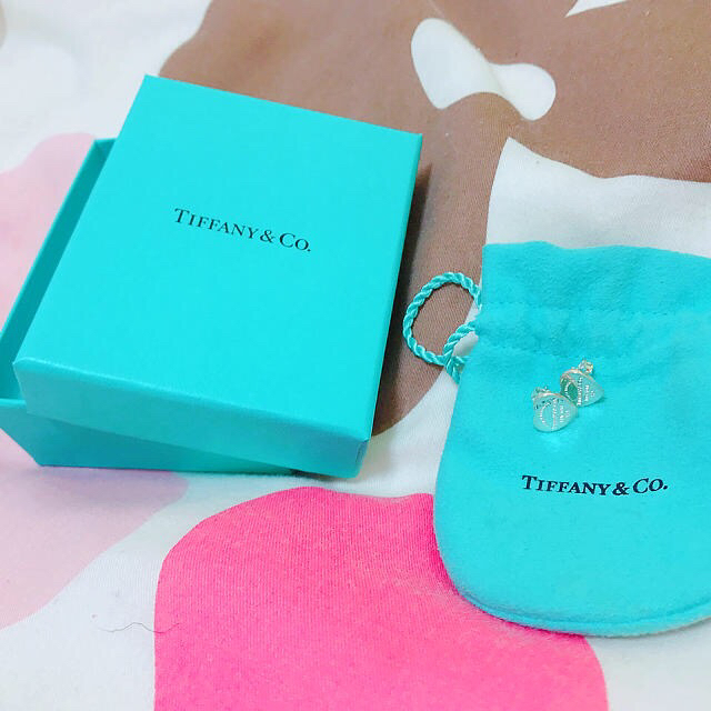 Tiffany & Co.(ティファニー)の＊ ティファニー ピアス ＊ レディースのアクセサリー(ピアス)の商品写真