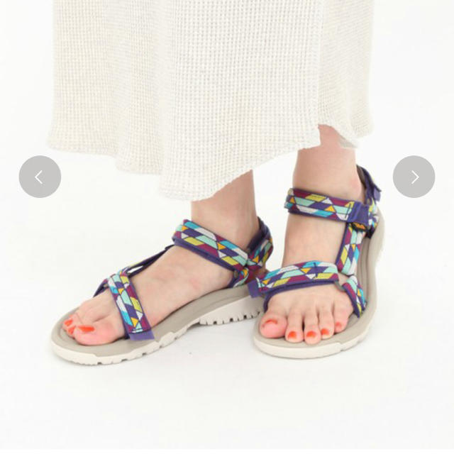 Teva(テバ)の☆新品☆Teva サンダル  24 レディースの靴/シューズ(サンダル)の商品写真