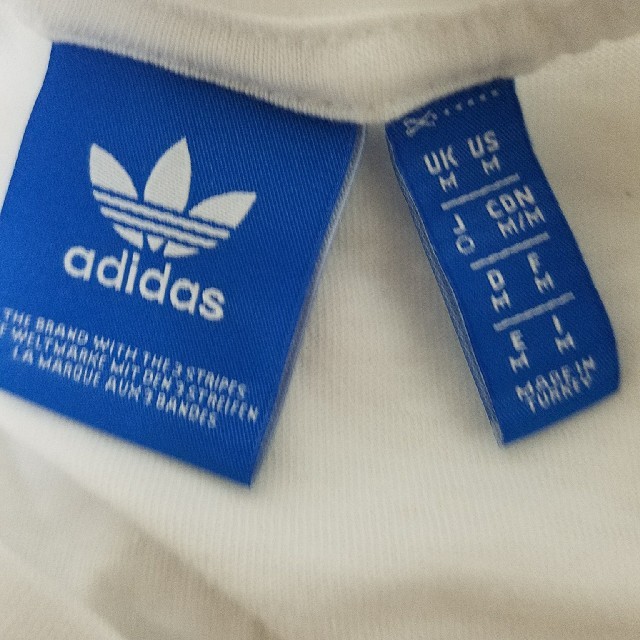 adidas(アディダス)のadidas Tシャツ メンズ メンズのトップス(Tシャツ/カットソー(半袖/袖なし))の商品写真