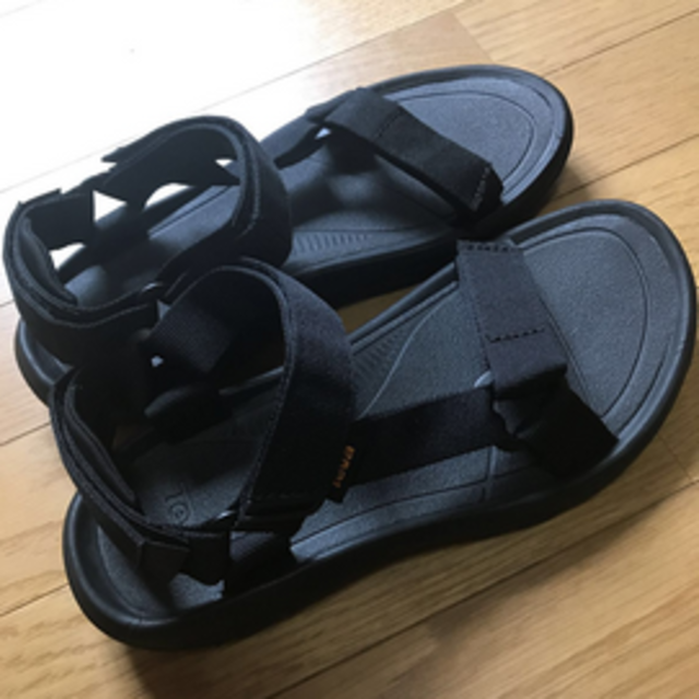 Teva(テバ)の【りきさま専用】Teva ハリケーン XLT2 ブラック 黒 25㎝ 新品 メンズの靴/シューズ(サンダル)の商品写真