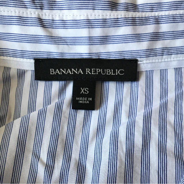 Banana Republic(バナナリパブリック)の【専用】シャツ フレアスリーブ S レディースのトップス(シャツ/ブラウス(長袖/七分))の商品写真