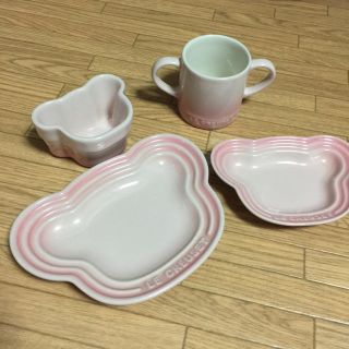 ルクルーゼ(LE CREUSET)のル・クルーゼ離乳食セット ピンク(離乳食器セット)