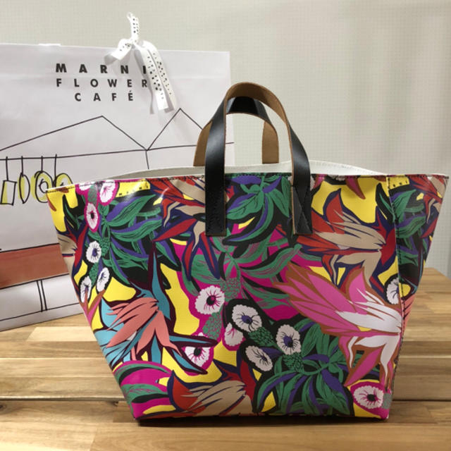Marni - 新品 マルニ フラワーマーケット トートバッグ 花柄 PVCトート